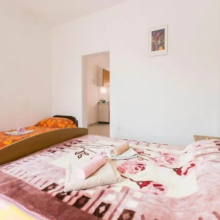 Apartmetns Franka Saplunara-one-bedroom With Terrace And Sea View No2 * Saplunara